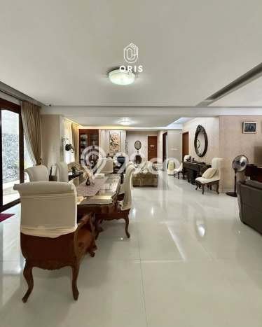 Siap Huni Rumah Mewah 5 Kamar di Cilandak Dekat ke Mana Pun Siap Huni Rumah Mewah 5 Kamar di Cilandak Dekat ke Mana Pun