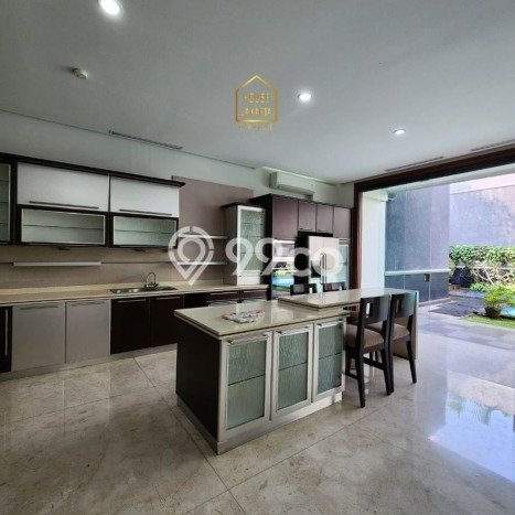 For Sale! Luxury House LT 600m2 Desain Modern di Pondok Indah For Sale! Luxury House LT 600m2 Desain Modern di Pondok Indah