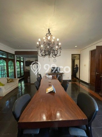 Siap Huni Hunian Elit 3 Kamar di Menteng Dekat ke Mana Pun Siap Huni Hunian Elit 3 Kamar di Menteng Dekat ke Mana Pun