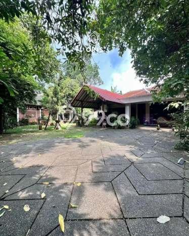 Komersial Dijual di Kebayoran Lama Jakarta Selatan dengan Luas Bangunan 345m2 Komersial Dijual di Kebayoran Lama Jakarta Selatan dengan Luas Bangunan 345m2