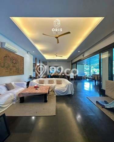 Dijual Rumah Luas Elegan Dengan View Cantik di Kemang, Jakarta Selatan Dijual Rumah Luas Elegan Dengan View Cantik di Kemang, Jakarta Selatan