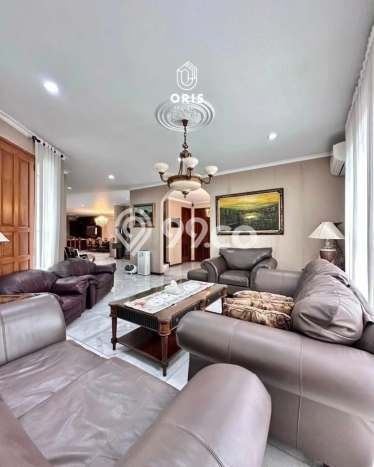 Dijual Rumah Luas Megah Dengan View Cantik di Pondok Indah, Jakarta Selatan Dijual Rumah Luas Megah Dengan View Cantik di Pondok Indah, Jakarta Selatan