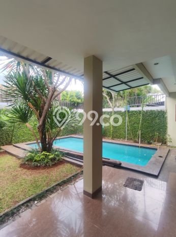 Rumah sewa siap huni 4 KT di Kemang, Jakarta Selatan Rumah sewa siap huni 4 KT di Kemang, Jakarta Selatan