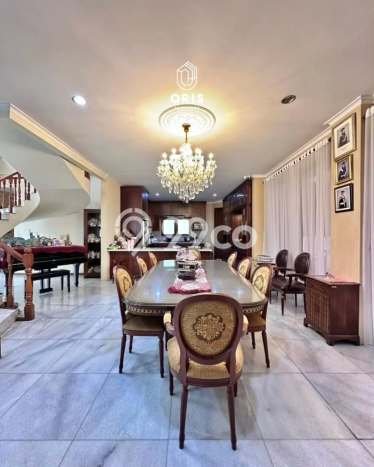 Dijual Rumah Luas Megah Dengan View Cantik di Pondok Indah, Jakarta Selatan Dijual Rumah Luas Megah Dengan View Cantik di Pondok Indah, Jakarta Selatan