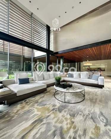 Rumah Mewah Siap Huni LT 634m2 di Kebayoran Baru, Jakarta Selatan Rumah Mewah Siap Huni LT 634m2 di Kebayoran Baru, Jakarta Selatan