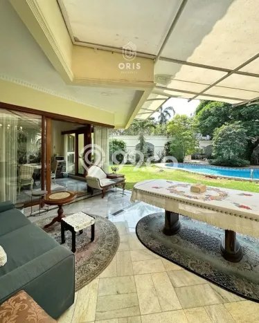 Rumah Luxury Modern Tanpa Renovasi di Kemang Jakarta Selatan Rumah Luxury Modern Tanpa Renovasi di Kemang Jakarta Selatan