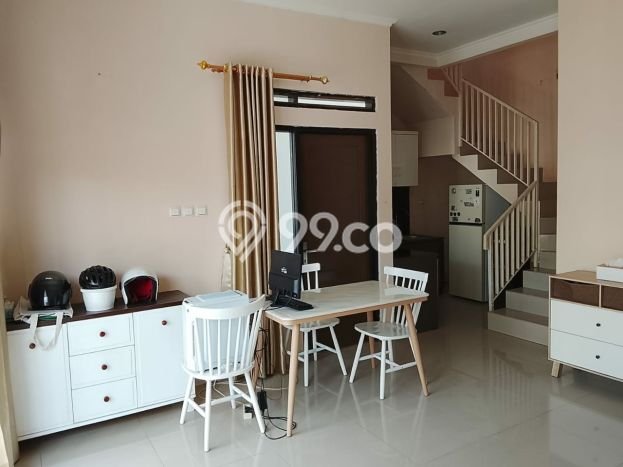 Rumah Strategis Modern Lb 170m2 di Antapani, Bandung Rumah Strategis Modern Lb 170m2 di Antapani, Bandung