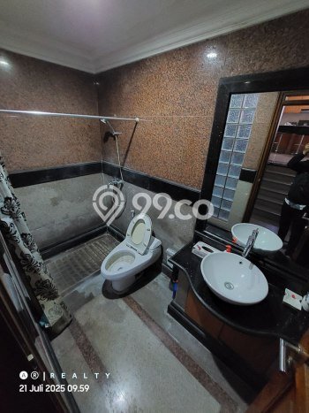 Dijual Rumah Mewah Elegan Dengan View Eksklusif di Tubagus Ismail, Bandung Dijual Rumah Mewah Elegan Dengan View Eksklusif di Tubagus Ismail, Bandung