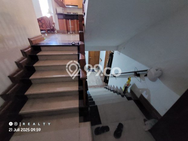 Dijual Rumah Mewah Elegan Dengan View Eksklusif di Tubagus Ismail, Bandung Dijual Rumah Mewah Elegan Dengan View Eksklusif di Tubagus Ismail, Bandung