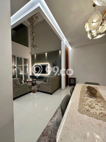 Rumah Elit Modern Tanpa Renovasi di Sayap Dago Bandung Rumah Elit Modern Tanpa Renovasi di Sayap Dago Bandung