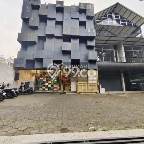 Unit Komersial Dijual di Bandung LT 433m2 & LB 300m2 Unit Komersial Dijual di Bandung LT 433m2 & LB 300m2