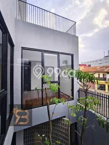 Dijual Rumah Eksklusif 5 KT di Terusan Buah Batu, Bandung Dijual Rumah Eksklusif 5 KT di Terusan Buah Batu, Bandung