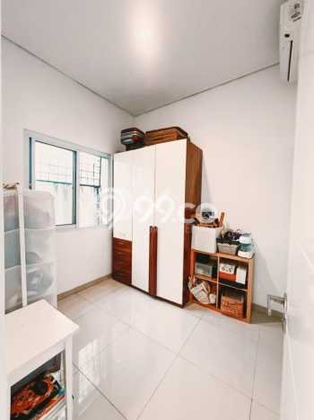 Rumah Minimalis 3 KT di Graha Raya Tangerang Selatan Semi Furnished Rumah Minimalis 3 KT di Graha Raya Tangerang Selatan Semi Furnished