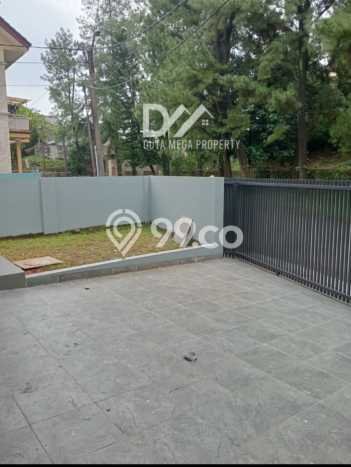 Best Deal Hunian Premium Ideal dan Luas di BSD, Tangerang Selatan Best Deal Hunian Premium Ideal dan Luas di BSD, Tangerang Selatan