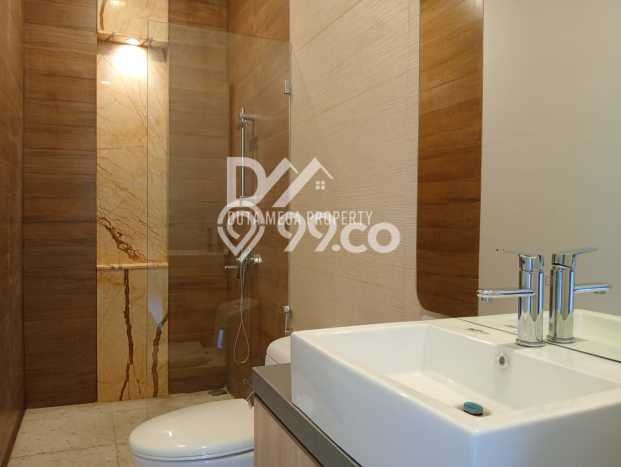 Rumah Elit Modern Tanpa Renovasi di Alam Sutera Tangerang Rumah Elit Modern Tanpa Renovasi di Alam Sutera Tangerang