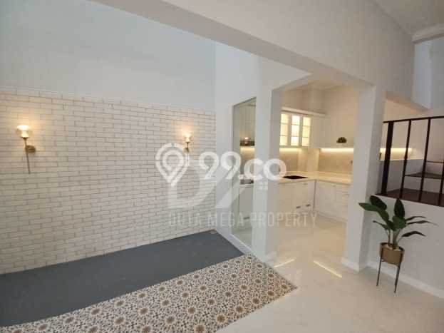 Dijual Rumah Premium dengan Fasilitas Sekitar Komplit di BSD, Tangerang Selatan Dijual Rumah Premium dengan Fasilitas Sekitar Komplit di BSD, Tangerang Selatan