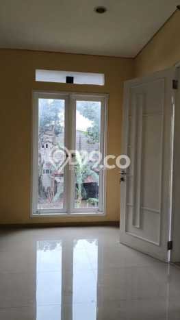 For Sale Hunian Rumah Nyaman 3 KT di Graha Raya Bintaro, Tangerang Selatan For Sale Hunian Rumah Nyaman 3 KT di Graha Raya Bintaro, Tangerang Selatan