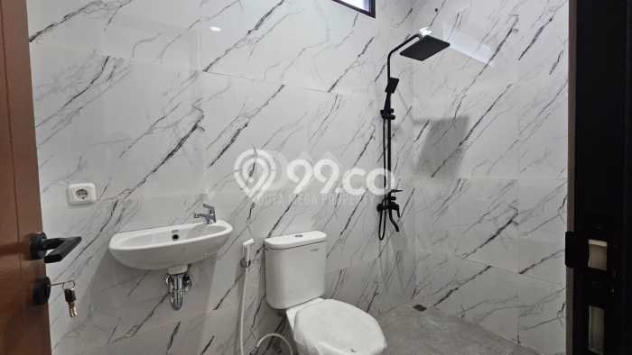 Rumah Modern 4 KT di Graha Raya Tangerang Selatan Unfurnished Rumah Modern 4 KT di Graha Raya Tangerang Selatan Unfurnished