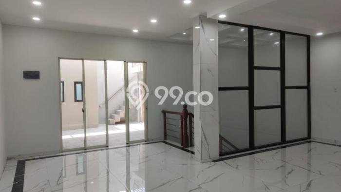Dijual Rumah Mewah Megah Dengan View Eksklusif di Pantai Indah Kapuk, Jakarta Utara Dijual Rumah Mewah Megah Dengan View Eksklusif di Pantai Indah Kapuk, Jakarta Utara