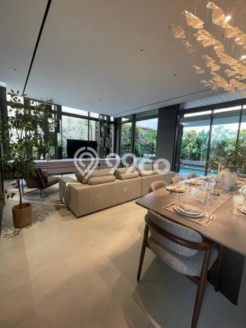 Ready to Use! Premium House LT 648m2 Desain Modern di Summarecon Bandung Ready to Use! Premium House LT 648m2 Desain Modern di Summarecon Bandung
