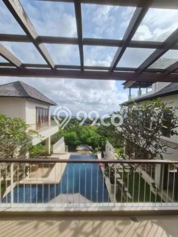 Vila Strategis Kawasan , Dimensi 542m2m², Akses ke berbagai kebutuhan Vila Strategis Kawasan , Dimensi 542m2m², Akses ke berbagai kebutuhan