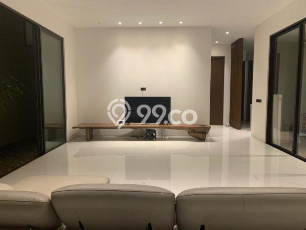 For Sale! Luxury House LT 300m2 Desain Modern di Singgasana For Sale! Luxury House LT 300m2 Desain Modern di Singgasana