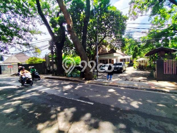 Dijual Rumah Mewah Megah Dengan View Eksklusif di Sumurbandung, Bandung Dijual Rumah Mewah Megah Dengan View Eksklusif di Sumurbandung, Bandung