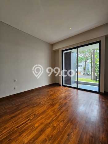 Dijual Rumah Luas Megah Dengan View Eksklusif di Summarecon Bandung, Bandung Dijual Rumah Luas Megah Dengan View Eksklusif di Summarecon Bandung, Bandung