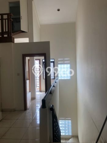 Unit Ruko Dijual di Bandung LT 132m2 & LB 250m2 Unit Ruko Dijual di Bandung LT 132m2 & LB 250m2