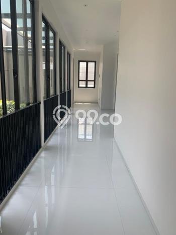 For Sale! Luxury House LT 300m2 Desain Modern di Singgasana For Sale! Luxury House LT 300m2 Desain Modern di Singgasana