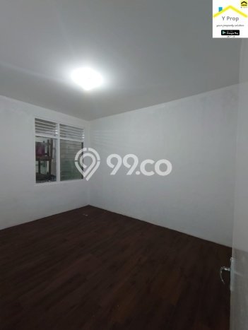 Sewa Rumah Murah di Tanjung Duren Jakarta Barat dengan 5 Kamar Tidur Sewa Rumah Murah di Tanjung Duren Jakarta Barat dengan 5 Kamar Tidur