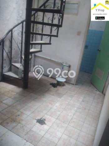 Disewakan! Rumah 4 Kamar Tidur &
1 Kamar Mandi di Tanjung Duren, Jakarta Barat Disewakan! Rumah 4 Kamar Tidur &
1 Kamar Mandi di Tanjung Duren, Jakarta Barat