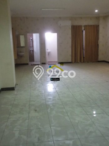 Unit Komersial Disewakan di Jakarta Barat Kawasan Strategis Harga Kompetitif Unit Komersial Disewakan di Jakarta Barat Kawasan Strategis Harga Kompetitif