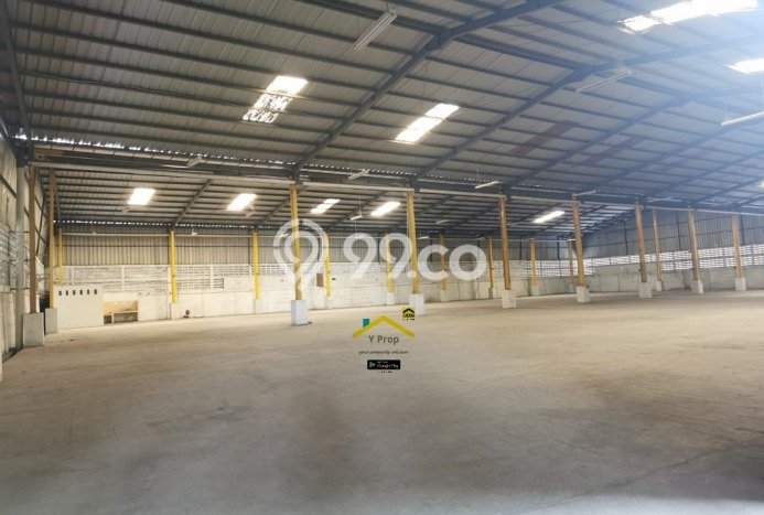 Disewakan Gudang komersial di Cipondoh luas bangunan 900m2 Disewakan Gudang komersial di Cipondoh luas bangunan 900m2