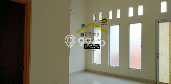 Disewakan! Rumah 3 Kamar Tidur &
4 Kamar Mandi di Tanjung Duren, Jakarta Barat Disewakan! Rumah 3 Kamar Tidur &
4 Kamar Mandi di Tanjung Duren, Jakarta Barat