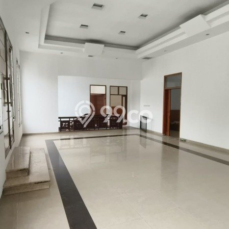 Rumah Sewa Jakarta Barat LT 352m2 LB 500m2 Area Tanjung Duren Rumah Sewa Jakarta Barat LT 352m2 LB 500m2 Area Tanjung Duren