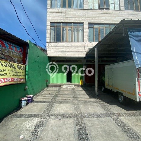 Unit Ruko Dijual di Jakarta Barat LT 137m2 & LB 415m2 Unit Ruko Dijual di Jakarta Barat LT 137m2 & LB 415m2