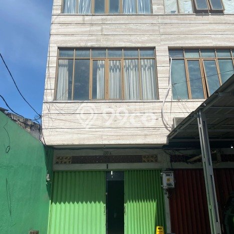 Unit Ruko Dijual di Jakarta Barat LT 137m2 & LB 415m2 Unit Ruko Dijual di Jakarta Barat LT 137m2 & LB 415m2