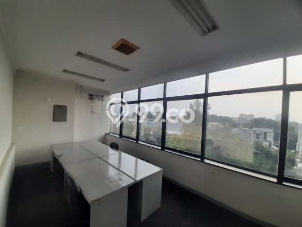 Ruko untuk Disewa di Pusat Jakarta Pusat Luas Bangunan 2000m2 Ruko untuk Disewa di Pusat Jakarta Pusat Luas Bangunan 2000m2