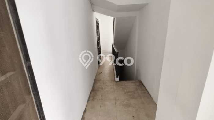 Rumah Sewa Jakarta Barat LT 352m2 LB 500m2 Area Tanjung Duren Rumah Sewa Jakarta Barat LT 352m2 LB 500m2 Area Tanjung Duren