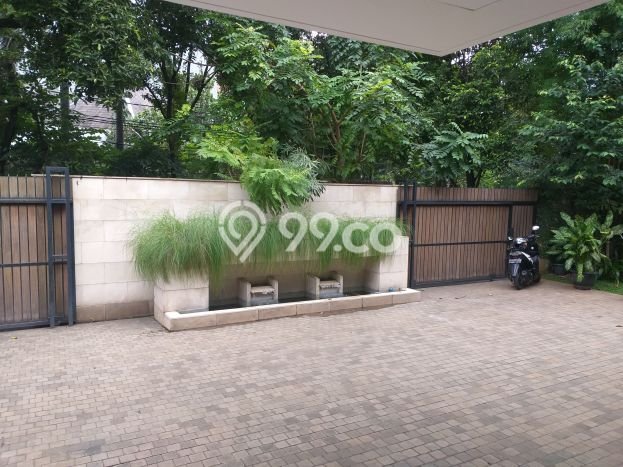 Siap Huni Rumah Mewah 4 Kamar di Kebayoran Baru Dekat ke Mana Saja Siap Huni Rumah Mewah 4 Kamar di Kebayoran Baru Dekat ke Mana Saja