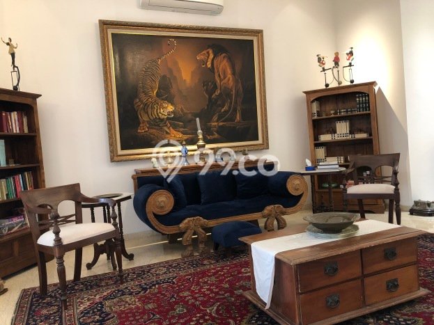 Rumah sewa siap pakai 5 KT di Kemang, Jakarta Selatan Rumah sewa siap pakai 5 KT di Kemang, Jakarta Selatan