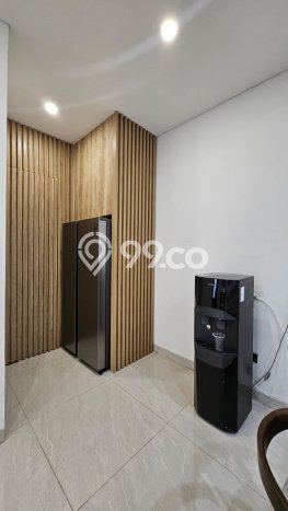 Rumah Elit LB 220m2 Siap Pakai Desain Elegan di BSD City, Tangerang Rumah Elit LB 220m2 Siap Pakai Desain Elegan di BSD City, Tangerang