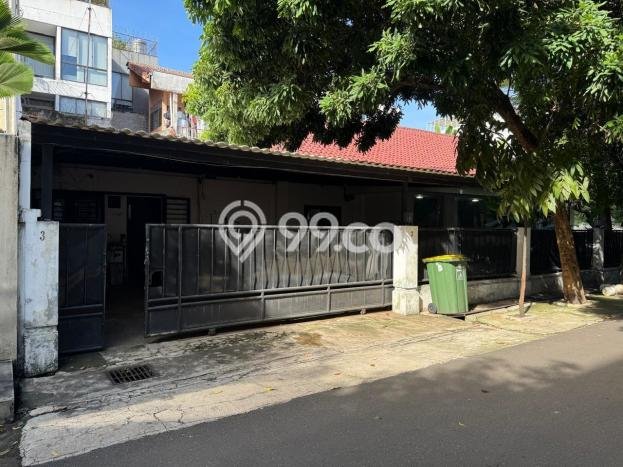 Rumah Eksklusif Dijual LT 588m2 di Kebayoran Baru, Jakarta Selatan Rumah Eksklusif Dijual LT 588m2 di Kebayoran Baru, Jakarta Selatan