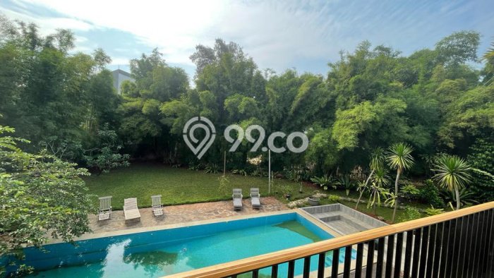 Rumah Mewah LB 700m2 Siap Pakai Desain Elegan di Bintaro, Jakarta Selatan Rumah Mewah LB 700m2 Siap Pakai Desain Elegan di Bintaro, Jakarta Selatan