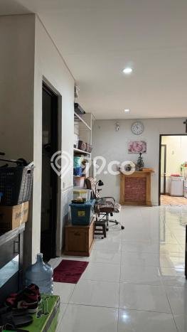 Rumah Mewah Siap Huni LT 144m2 di BSD, Tangerang Selatan Rumah Mewah Siap Huni LT 144m2 di BSD, Tangerang Selatan