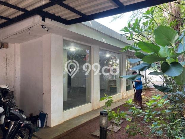 Rumah Eksklusif Dijual LT 588m2 di Kebayoran Baru, Jakarta Selatan Rumah Eksklusif Dijual LT 588m2 di Kebayoran Baru, Jakarta Selatan