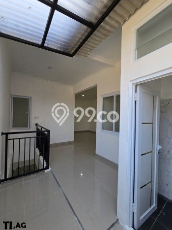 Rumah Modern 4 KT di Legenda Wisata Jakarta Timur Unfurnished Rumah Modern 4 KT di Legenda Wisata Jakarta Timur Unfurnished