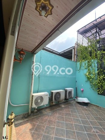 Rumah Luxury Modern Tanpa Renovasi di Kota Wisata Jakarta Timur Rumah Luxury Modern Tanpa Renovasi di Kota Wisata Jakarta Timur