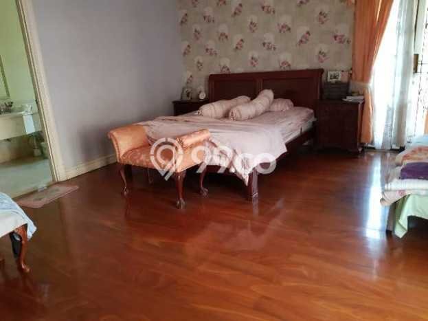 For Sale! Luxury House LT 484m2 Desain Elegan di Kota Wisata For Sale! Luxury House LT 484m2 Desain Elegan di Kota Wisata